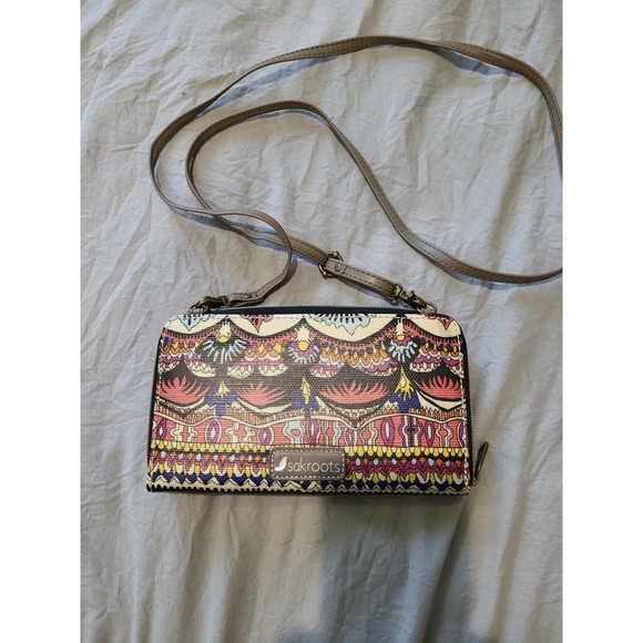 sakroots Artist Circle LARGE smartphone crossbody phone wallet - Picture 3 of 11